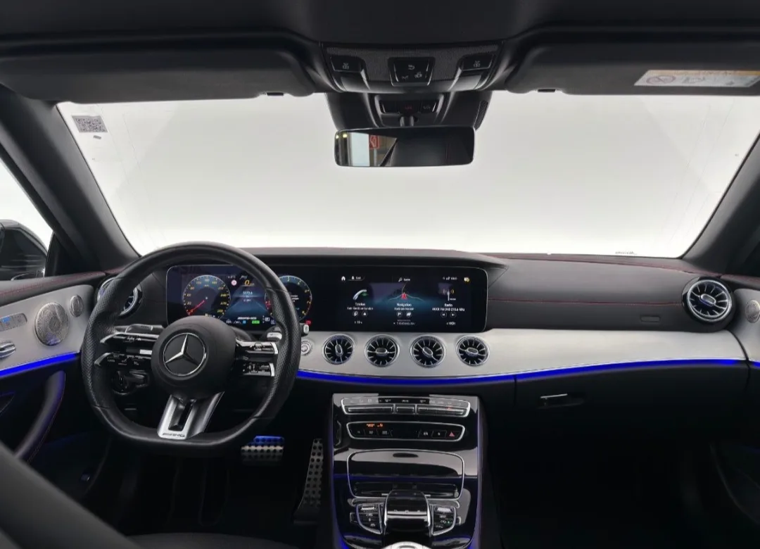 Mercedes-Benz AMG E 53 Cabriolet 5
