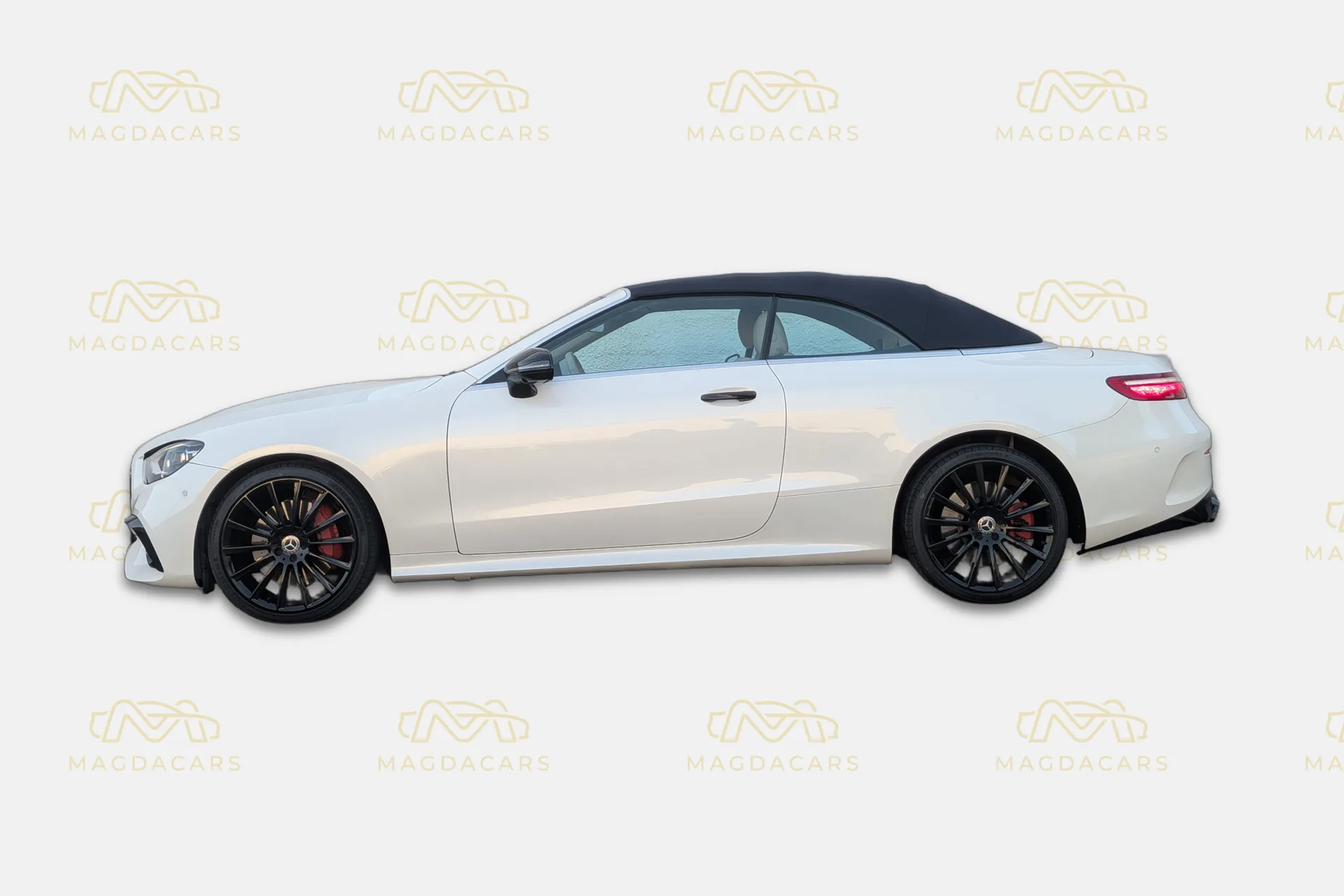 Mercedes-Benz AMG E 53 Cabriolet 2